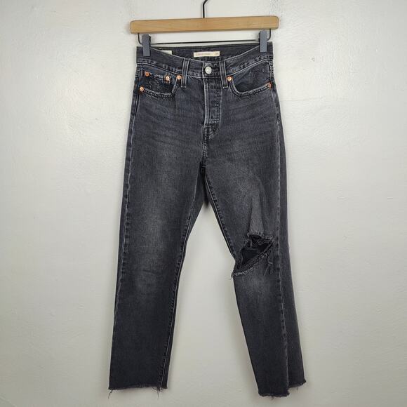 Levis Wedgie Icon Fit Jeans Womens 24 Black Wash Straight Preppy‎ Button Fly - Picture 1 of 11